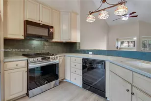 101 Sea Oats Dr, Juno Beach, FL 33408 - Photo 23