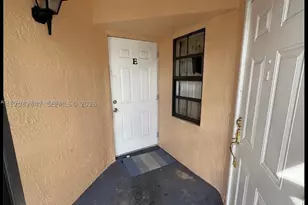 1190 Washington Cir, Homestead, FL 33034 - Photo 1