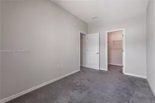 2126 N Appleton Cir N, Oakland Park, FL 33309 - Photo 21