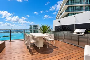 650 NE 32nd St, Miami, FL 33137 - Photo 21
