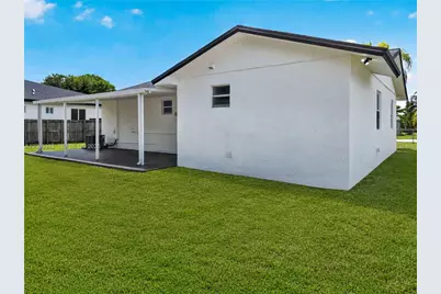 10755 SW 217th St, Miami, FL 33170 - Photo 33