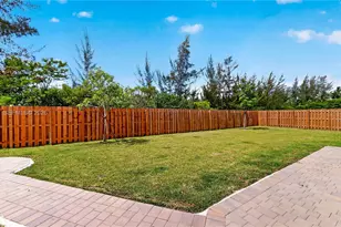 2208 SE 30th St, Homestead, FL 33035 - Photo 59