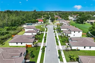 2208 SE 30th St, Homestead, FL 33035 - Photo 71