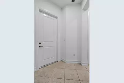 151 SW 127th Terrace #151, Plantation, FL 33325 - Photo 3
