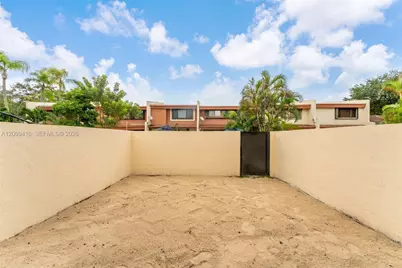 7625 SW 106th Ave, Miami, FL 33173 - Photo 31