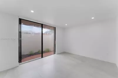 7625 SW 106th Ave, Miami, FL 33173 - Photo 15