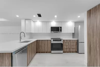 7625 SW 106th Ave, Miami, FL 33173 - Photo 11