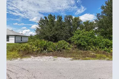 3702 25 St SW, Lehigh Acres, FL 33976 - Photo 3