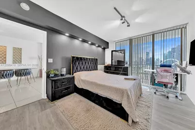 1750 N Bayshore Dr #2510, Miami, FL 33132 - Photo 15