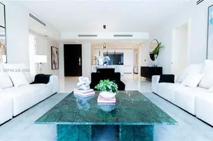 300 Biscayne Blvd Way, Miami, FL 33131 - Photo 9