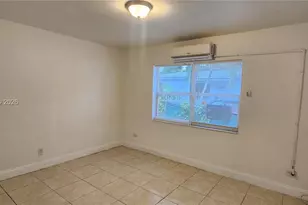 61 NE 67th St, Miami, FL 33138 - Photo 15