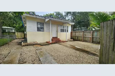 61 NE 67th St #1, Miami, FL 33138 - Photo 3