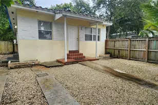 61 NE 67th St, Miami, FL 33138 - Photo 3