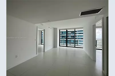 1300 S Miami Ave #1209, Miami, FL 33130 - Photo 3