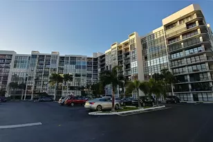 800 Parkview Dr, Hallandale Beach, FL 33009 - Photo 1