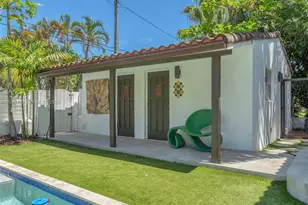 1321 Tyler St, Hollywood, FL 33019 - Photo 81