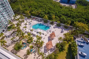 100 Bayview Dr, Sunny Isles Beach, FL 33160 - Photo 17