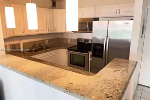 100 Bayview Dr, Sunny Isles Beach, FL 33160 - Photo 5