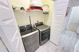 16001 NW 87th Ct, Miami Lakes, FL 33018 - Photo 39