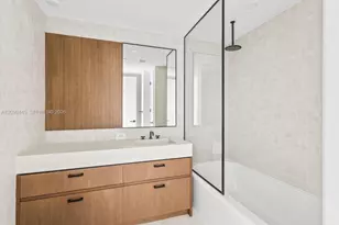 2200 Brickell Ave, Miami, FL 33129 - Photo 19