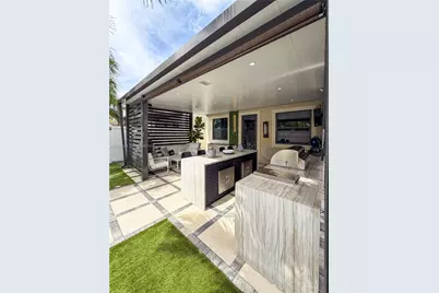 3418 W 108th St, Hialeah, FL 33018 - Photo 25