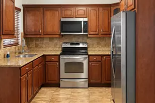 2182 NW 91st St, Miami, FL 33147 - Photo 3