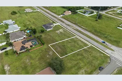 106 El Dorado Blvd S, Cape Coral, FL 33991 - Photo 17