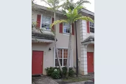 675 NW 42nd Ave #675, Plantation, FL 33317 - Photo 3