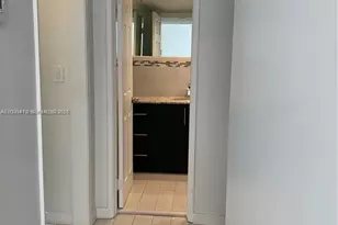 947 Lenox Ave., Miami Beach, FL 33139 - Photo 13