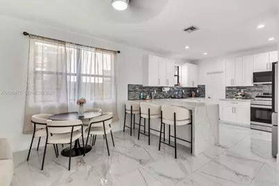 480 SE 35th Ave #480, Homestead, FL 33033 - Photo 9