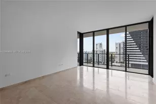 88 SW 7th St, Miami, FL 33130 - Photo 9