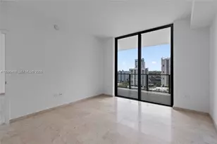 88 SW 7th St, Miami, FL 33130 - Photo 19