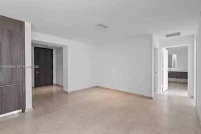 88 SW 7th St #904, Miami, FL 33130 - Photo 7