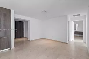 88 SW 7th St, Miami, FL 33130 - Photo 7