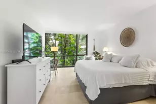 121 Crandon Blvd, Key Biscayne, FL 33149 - Photo 15