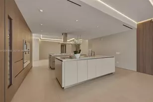 18501 Collins Ave, Sunny Isles Beach, FL 33160 - Photo 5