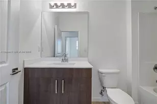1121 NW 41st Ln, Lauderhill, FL 33313 - Photo 3