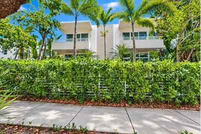 619 Meridian Ave #4, Miami Beach, FL 33139 - Photo 1