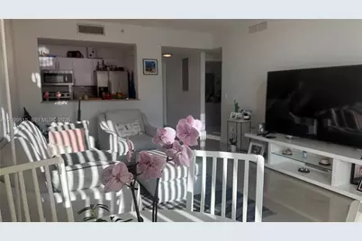 117 NW 42nd Ave #1106, Miami, FL 33126 - Photo 7