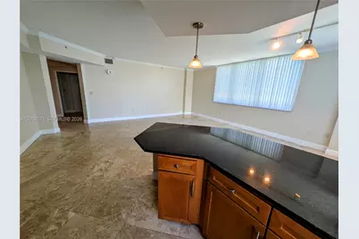 2000 N Bayshore Dr #627, Miami, FL 33137 - Photo 9