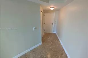 2000 N Bayshore Dr, Miami, FL 33137 - Photo 13