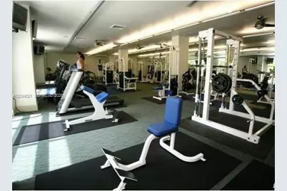 2000 N Bayshore Dr #627, Miami, FL 33137 - Photo 23