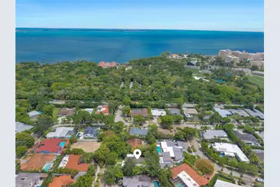 10 Samana Dr, Miami, FL 33133 - Photo 3