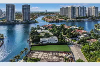 476 N Parkway Pkwy, Golden Beach, FL 33160 - Photo 27