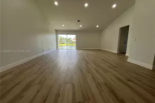 1876 Andromeda Ln, Weston, FL 33327 - Photo 7