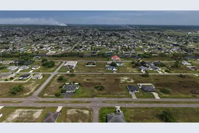 1735 Diplomat Pkwy W, Cape Coral, FL 33993 - Photo 5