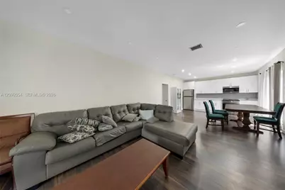 2420 NW 34th St, Miami, FL 33142 - Photo 25