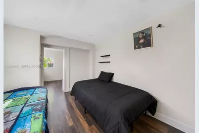 2420 NW 34th St, Miami, FL 33142 - Photo 9