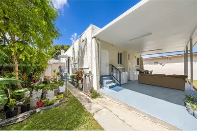 2420 NW 34th St, Miami, FL 33142 - Photo 21