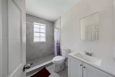 2420 NW 34th St, Miami, FL 33142 - Photo 31